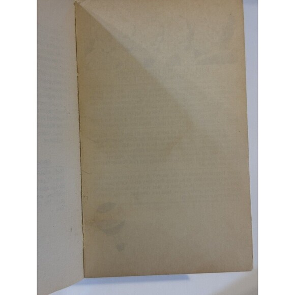 War With the Evil Power Master by R.A. Montgomery Choose Your Own Adventure 37 - Picture 7 of 9